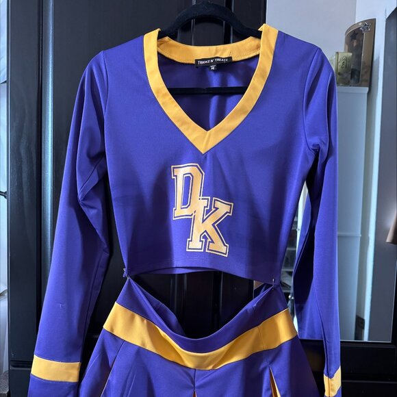 Cheerleader Costume - Picture 2 of 2